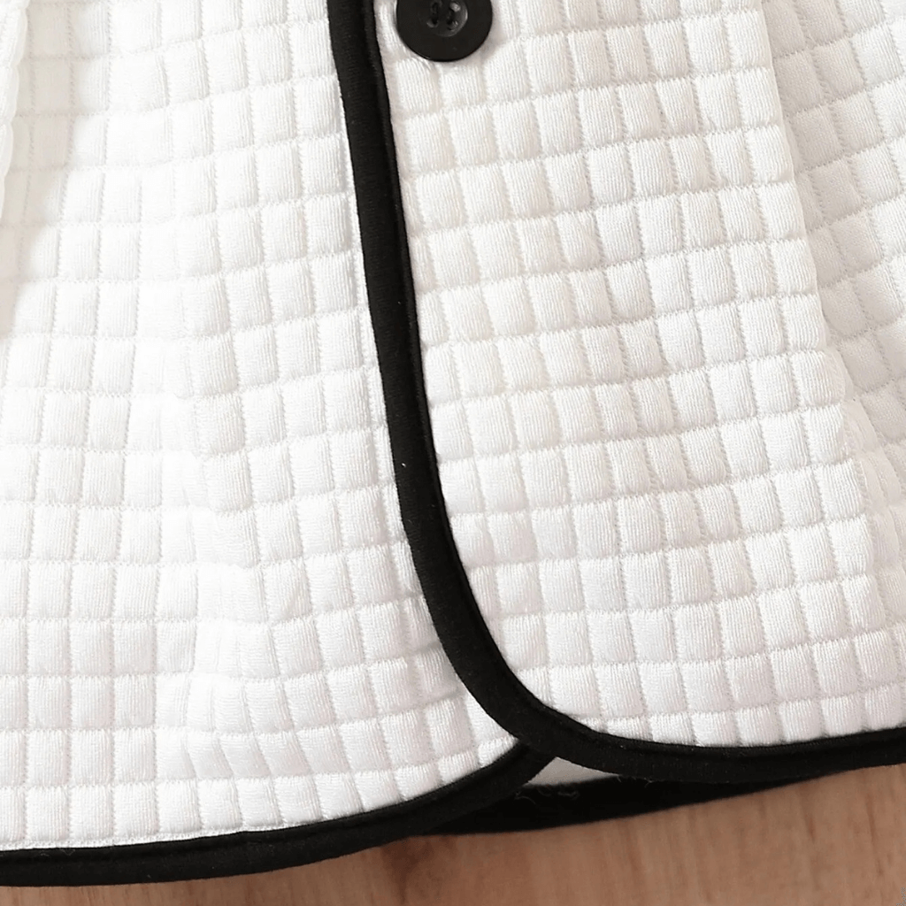 Casaco Térmico Infantil Feminino com Cinto - Preto e Branco