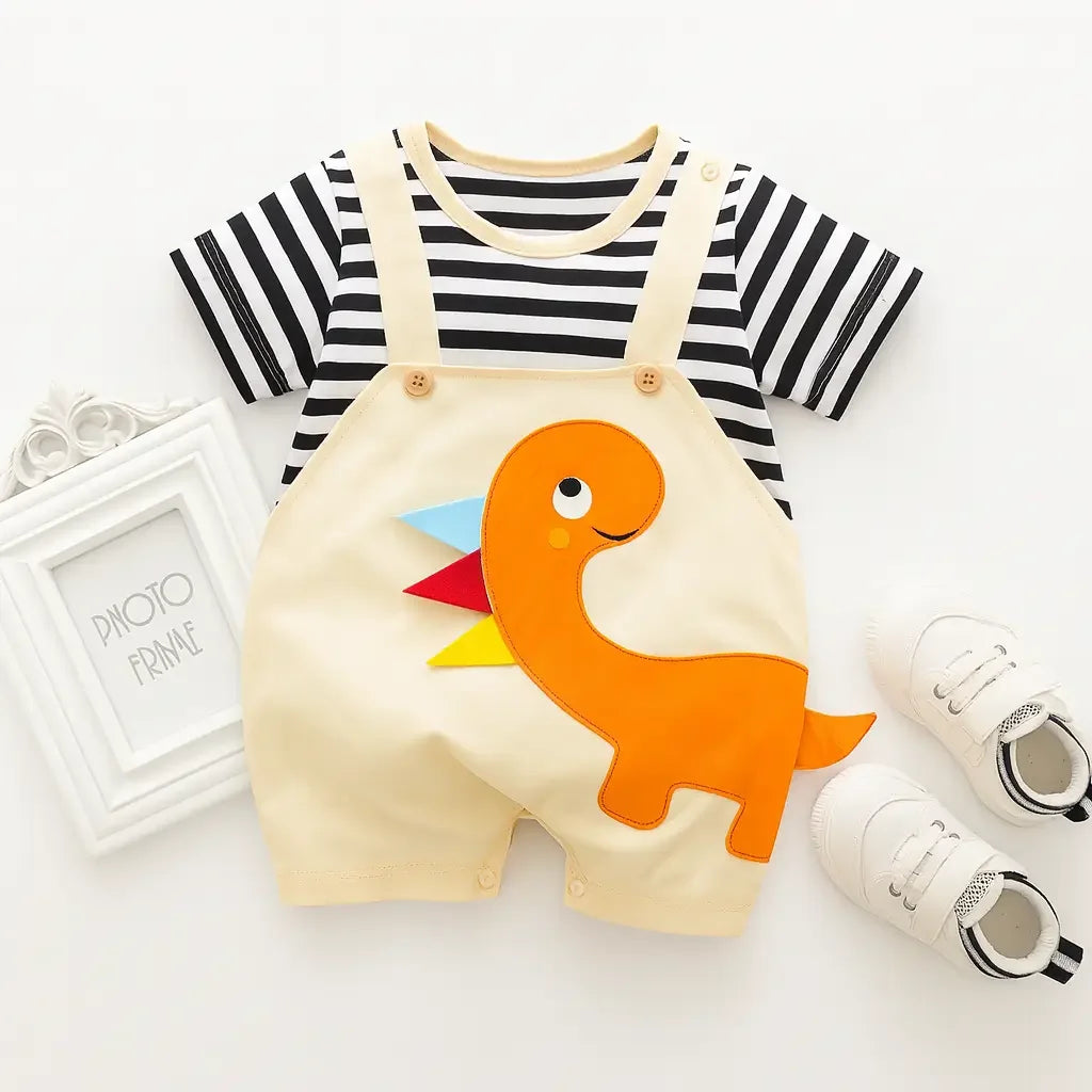 Macacão Dino Aventureiro para bebê menino com camiseta listrada e estampa divertida de dinossauro em algodão confortável.