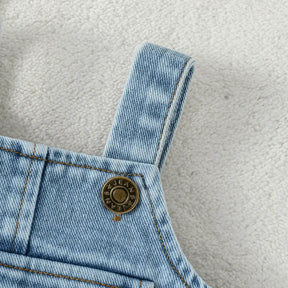 detalhe-alca-macacao-jeans-bebe-botao-metalico
